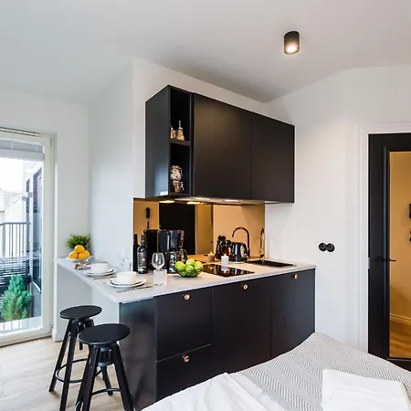Apartment Thomas' - Trendy, & Balcony Tallinn