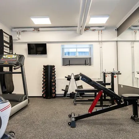 Thomas' - Trendy, & Balcony *