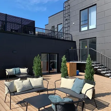 Thomas' - Trendy, & Balcony Таллин